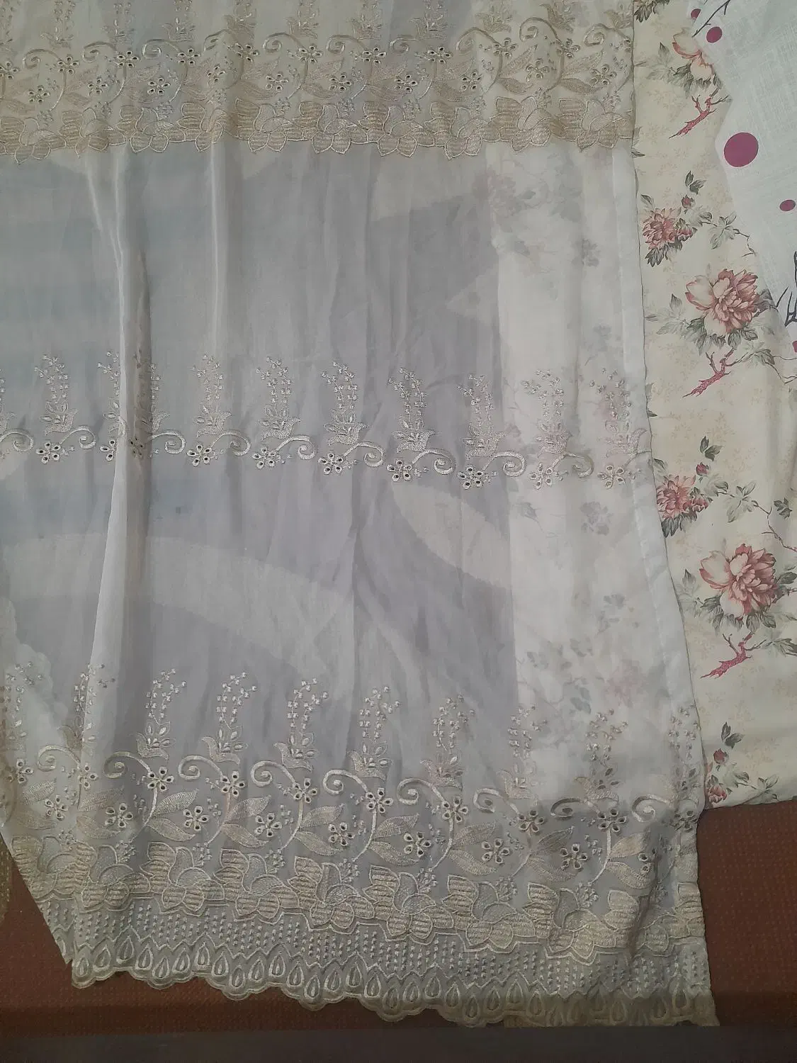 پرده حریر|پرده، رانر، رومیزی|اصفهان, فردوان|دیوار