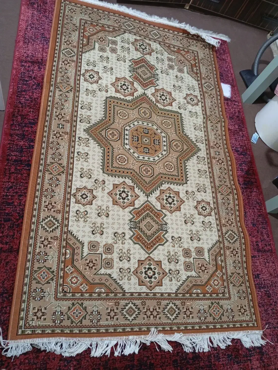 فرش گلیم سالم 90000تومن|فرش|قزوین, |دیوار