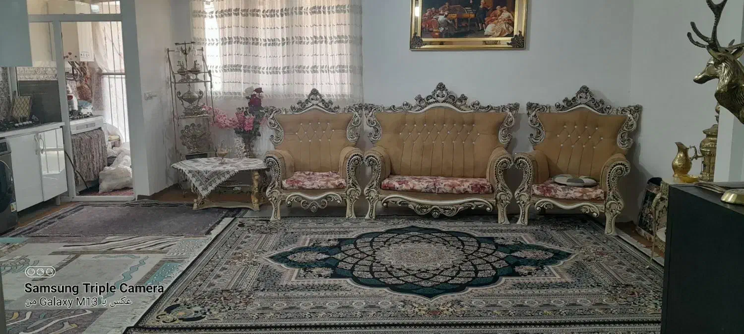 آپارتمان ۹۰ متری مولوی|فروش آپارتمان|قزوین, |دیوار