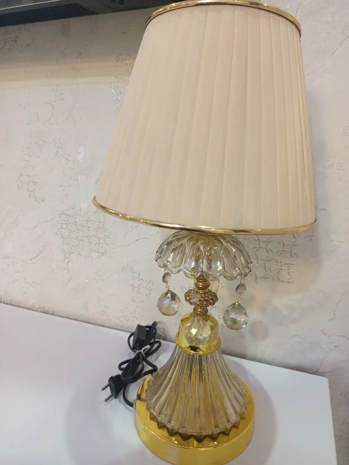 آباژور|چراغ خواب و آباژور|تربت‌حیدریه, حاجی یار‎|دیوار