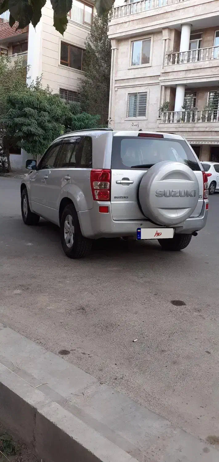 سوزوکی گرند ویتارا اتوماتیک مدل ۲۰۰۸|خودرو سواری و وانت|تهران, دریاچه شهدای خلیج فارس|دیوار
