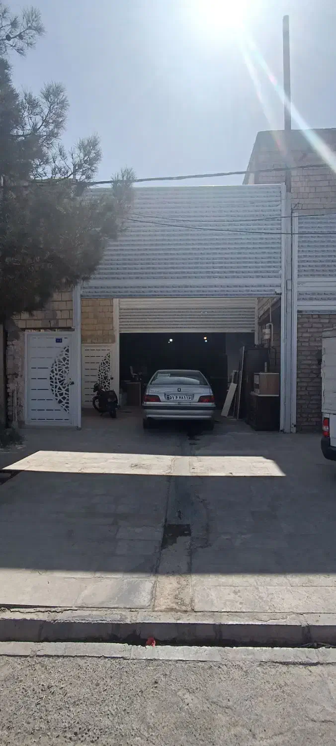 اجاره کارگاه ۲۵۰ متری در کوه سفید|اجارهٔ دفتر صنعتی، کشاورزی، تجاری|قم, کوه سفید|دیوار