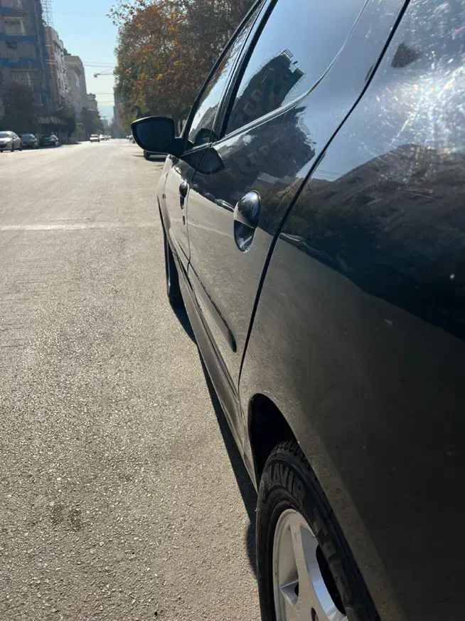 پژو ۲۰۷ مدل ۱۳۹۶ دنده مشکی|خودرو سواری و وانت|مشهد, راهنمایی|دیوار