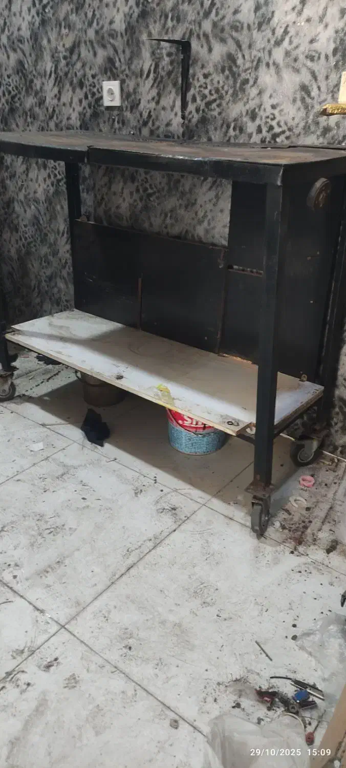 میز آهنی سنگین|ابزارآلات|اسلامشهر, شهرک مصطفی خمینی|دیوار