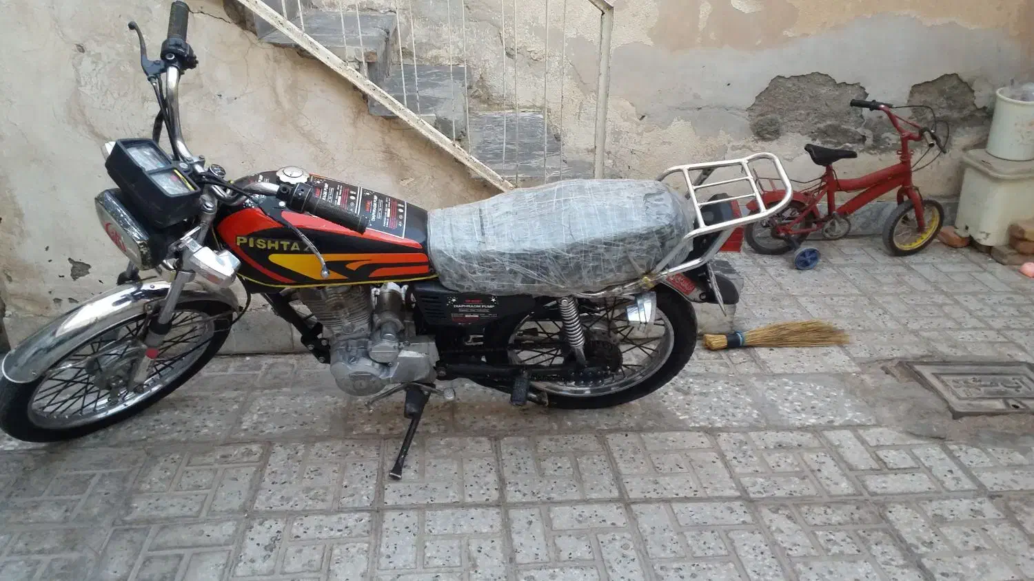 موتورارشیاسالم هرجادوس داشتی نشون بده۸۸|موتورسیکلت|بیرجند, |دیوار