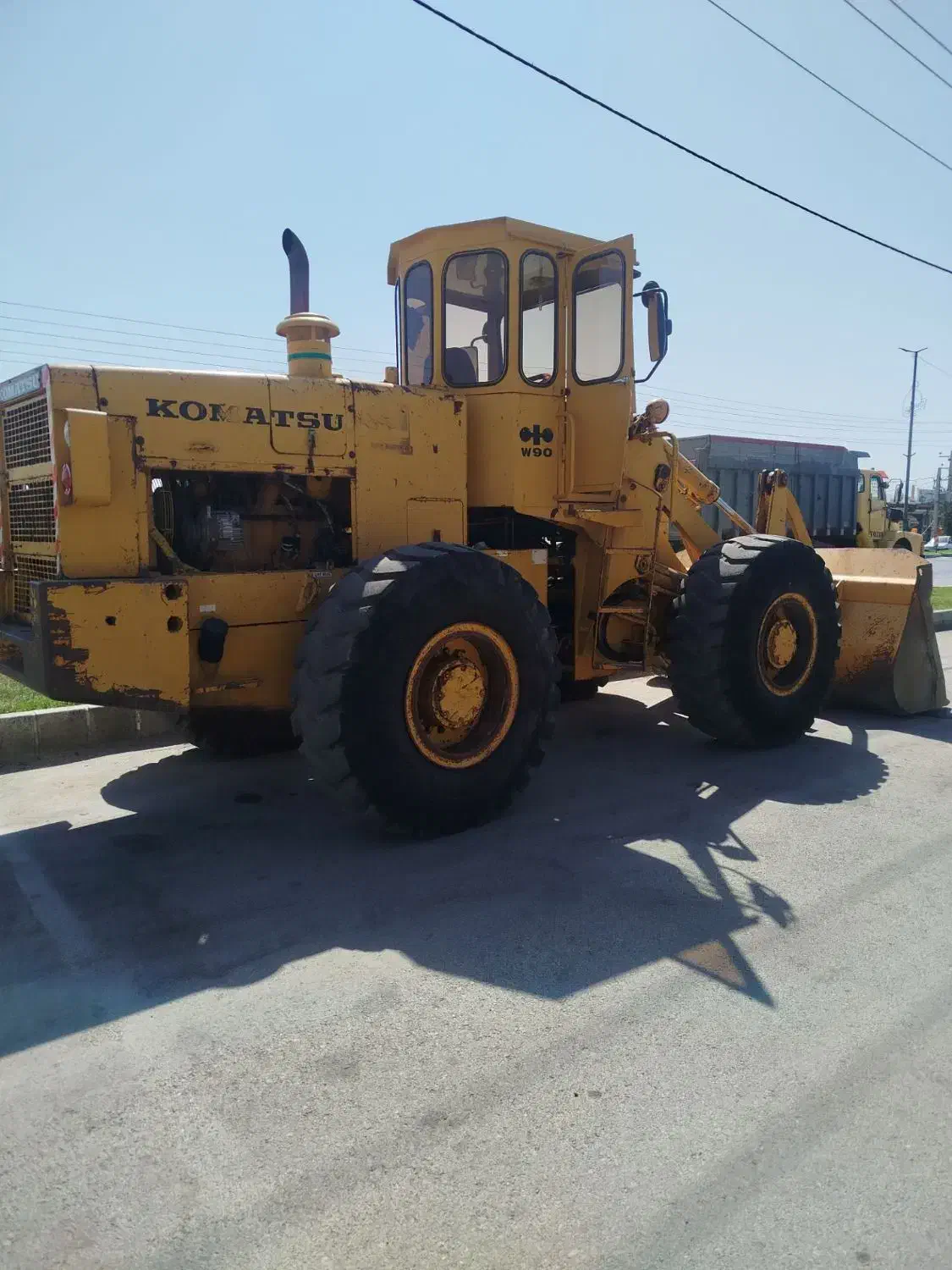لودر کوماتسو 90استثنایی|خودرو سنگین|ارومیه, |دیوار