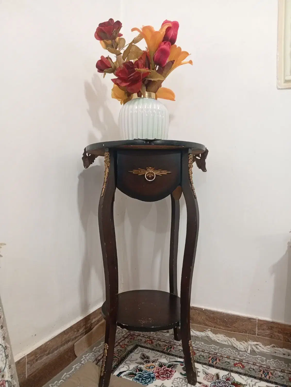 میز تلفنی|میز تلفن|خاوه, |دیوار