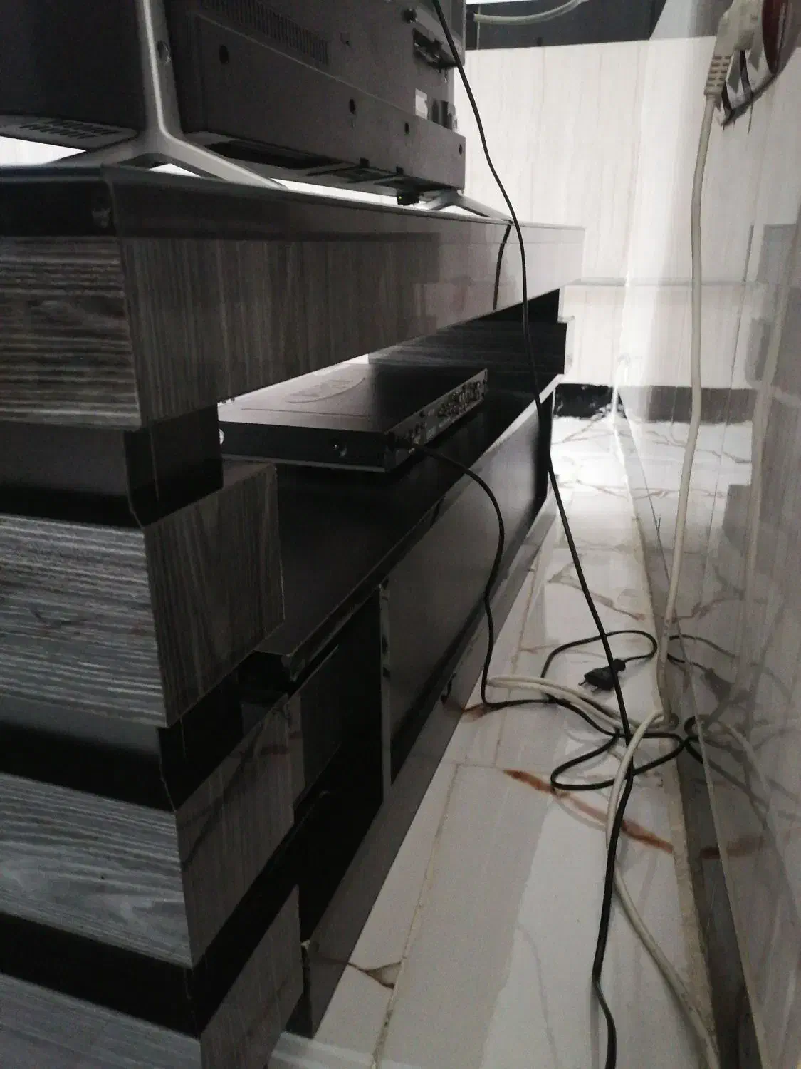 زیر تلویزیونی|میز تلویزیون|مریوان, |دیوار