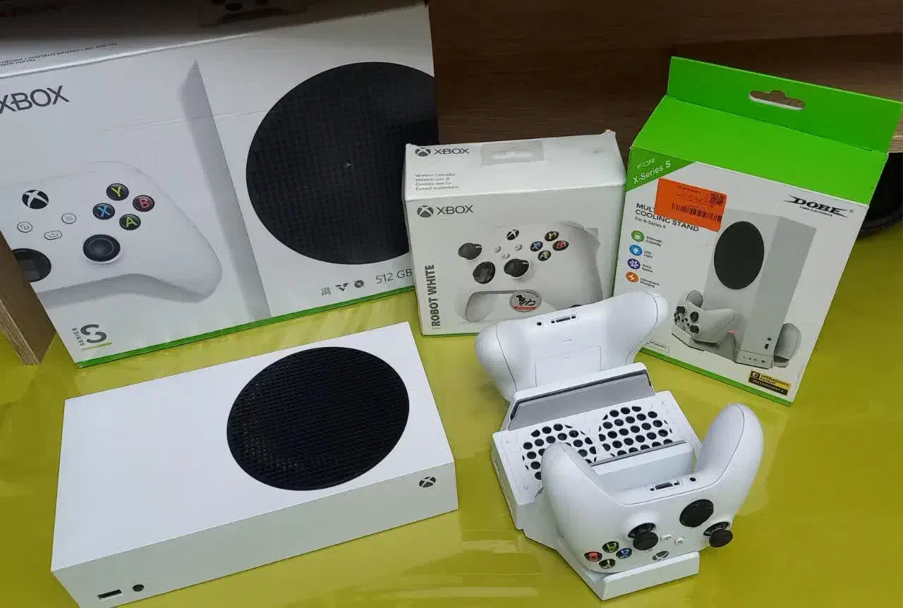 ایکس باکس سری اس ۵۱۲ گیگ ۲ دسته|کنسول، بازی ویدئویی و آنلاین|همدان, |دیوار