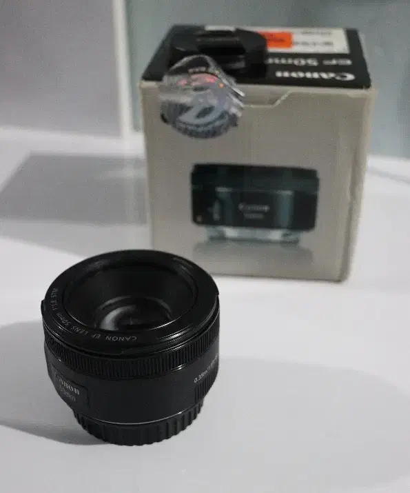 لنز 50 کنون|دوربین عکاسی و فیلم‌برداری|رشت, سعدی (تختی)|دیوار