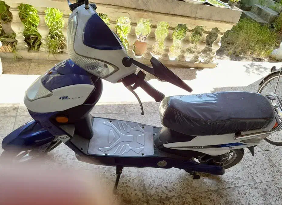 موتور برقی|موتورسیکلت|بندر انزلی, استادیوم|دیوار