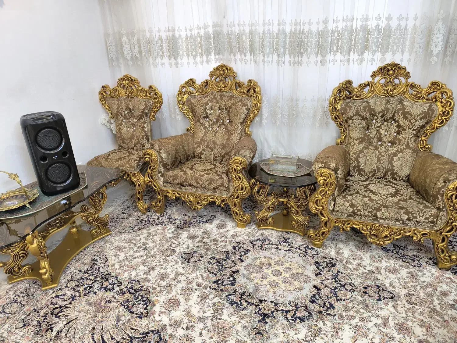 مبل سلطنتی ۹نفره|مبلمان خانگی و میز عسلی|تهران, سجاد|دیوار