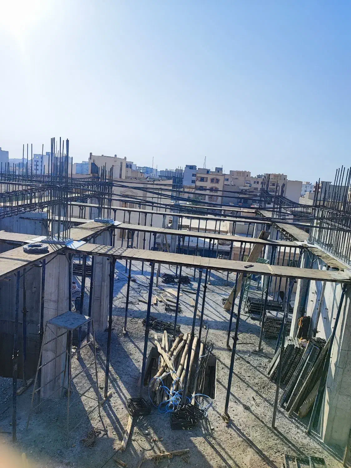 نیازمند کارگر غالب بند والمتوربند|استخدام صنعتی، فنی، مهندسی|بندر ماهشهر, |دیوار