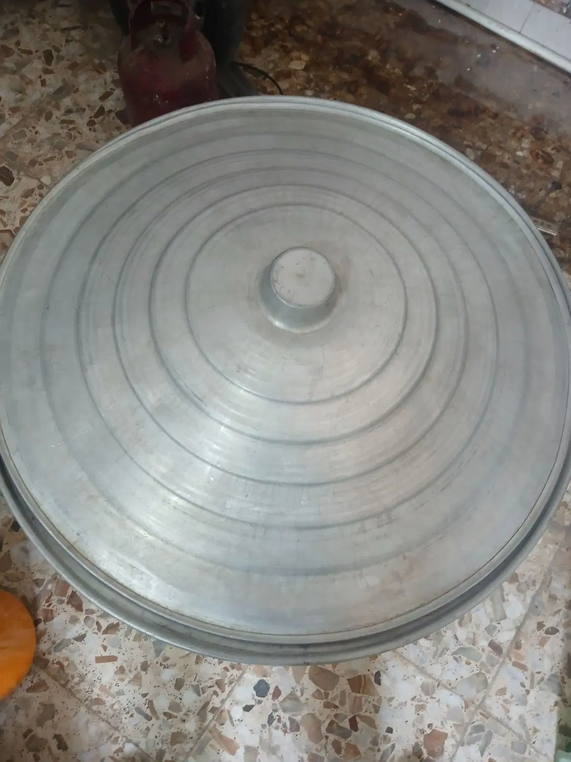 دیگ روی|ظروف پخت‌وپز|رشت, حومه رشت|دیوار