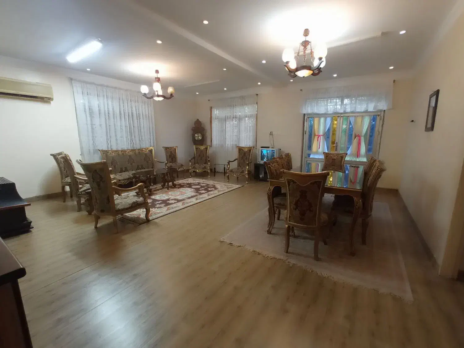 خانه مسافر سحرخیز|اجارهٔ کوتاهمدت ویلا و باغ|رشت, کوی عرفان|دیوار