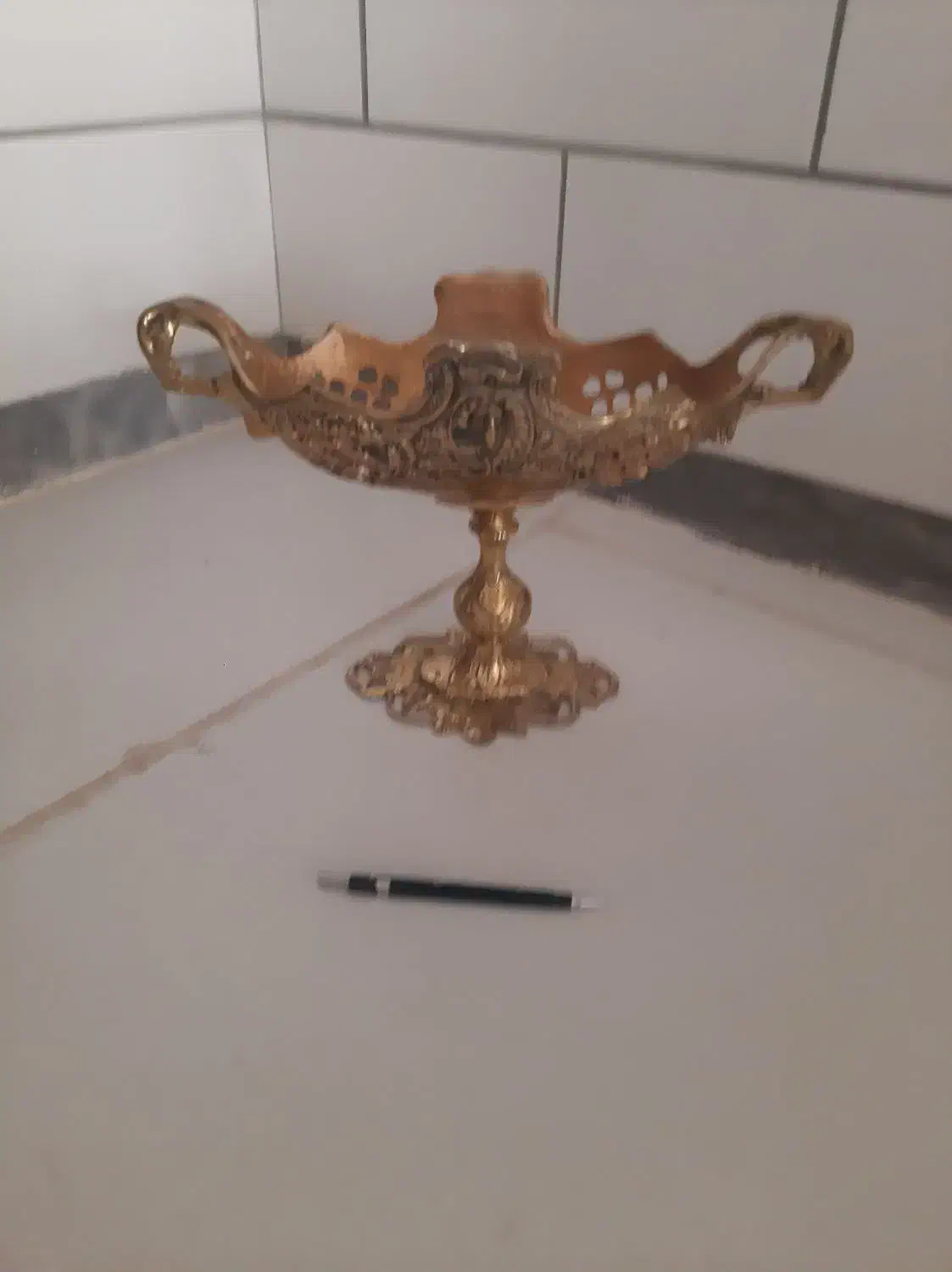 کشکول برنجی|کلکسیون اشیاء عتیقه|اراک, |دیوار