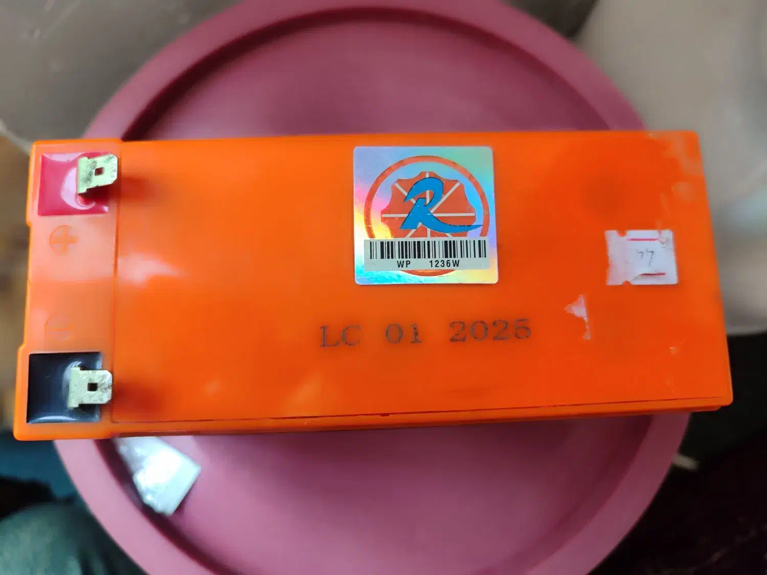 باطری 9امپر فیشی|قطعات یدکی و لوازم جانبی|آزادشهر, |دیوار