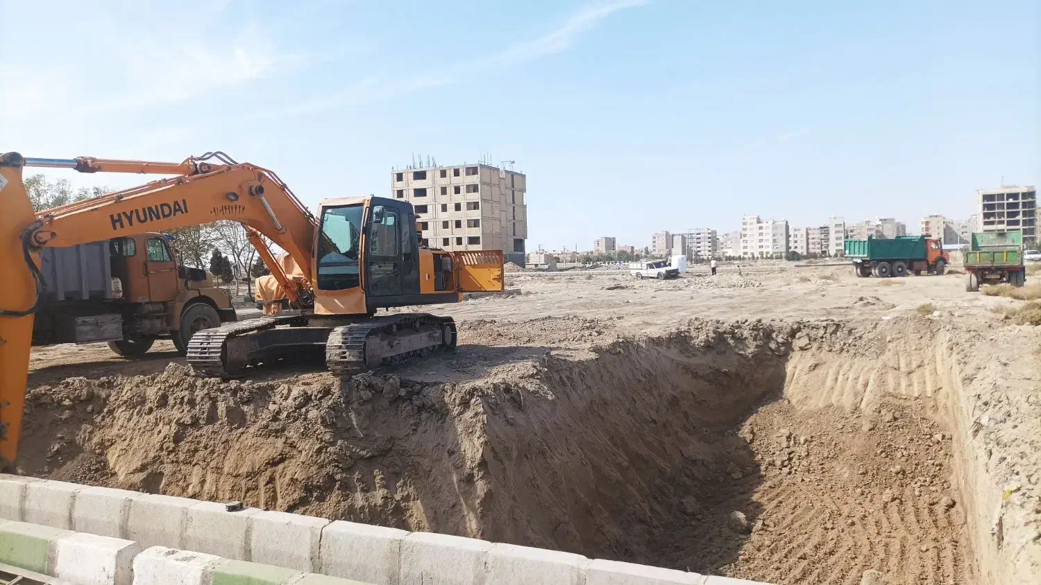 پیش فروش در صالحیه 55.81متری سند دار فاز 4 شهرداری|پیشفروش املاک|بهارستان, |دیوار