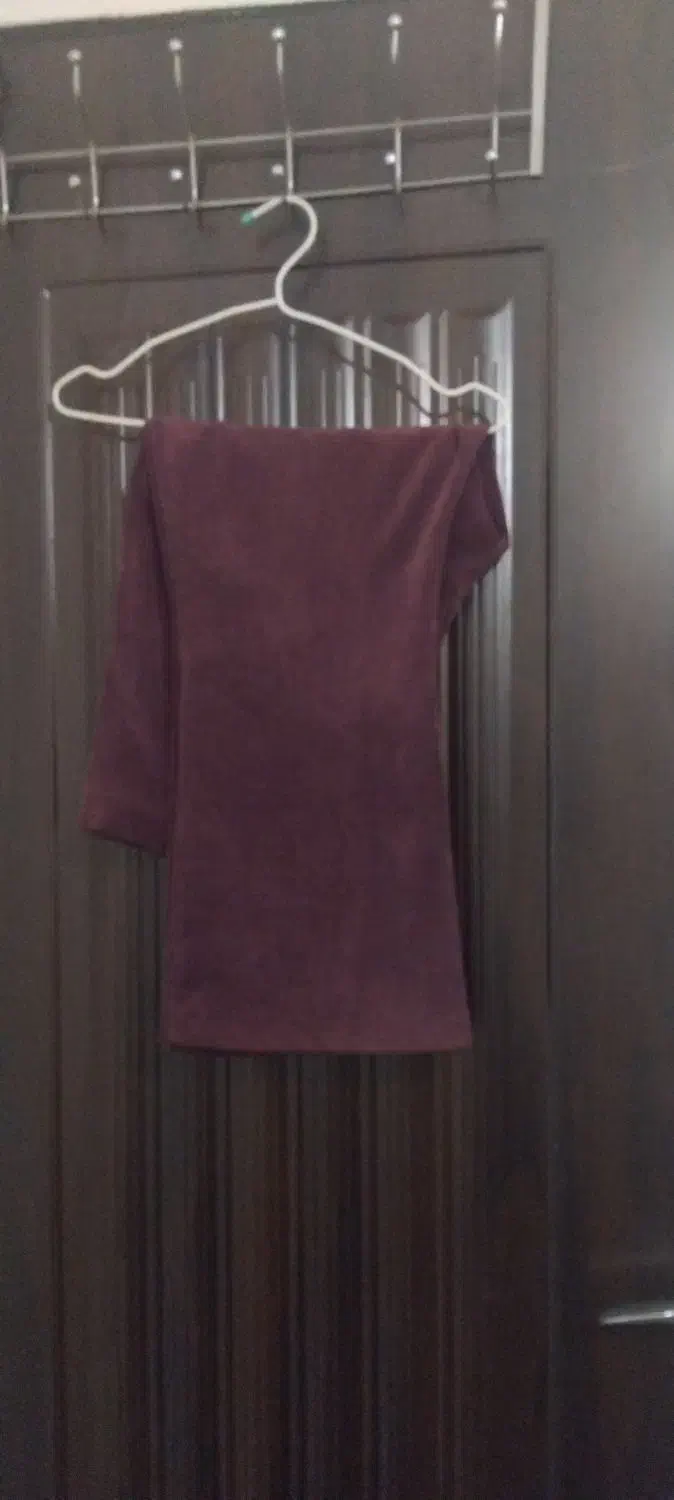 دو عدد پالتویِ مخملِ کبریتی کاملا سالم|لباس|رشت, حمیدیان|دیوار