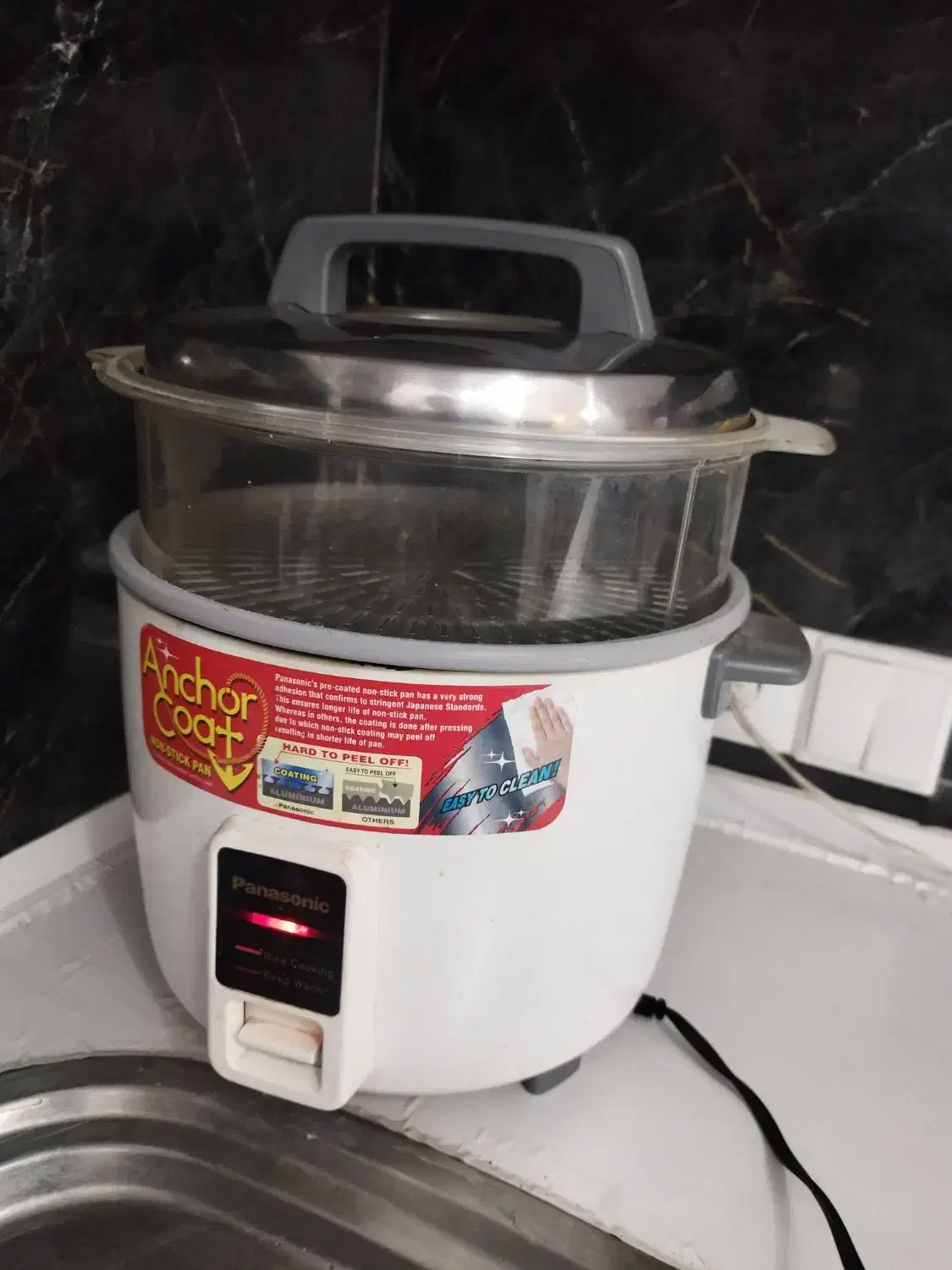 پلوپزوبخارپزوتعدادی ظروف سفالی وشیشه ای|ظروف پختوپز|فولادشهر, مسکن مهر فولادشهر|دیوار