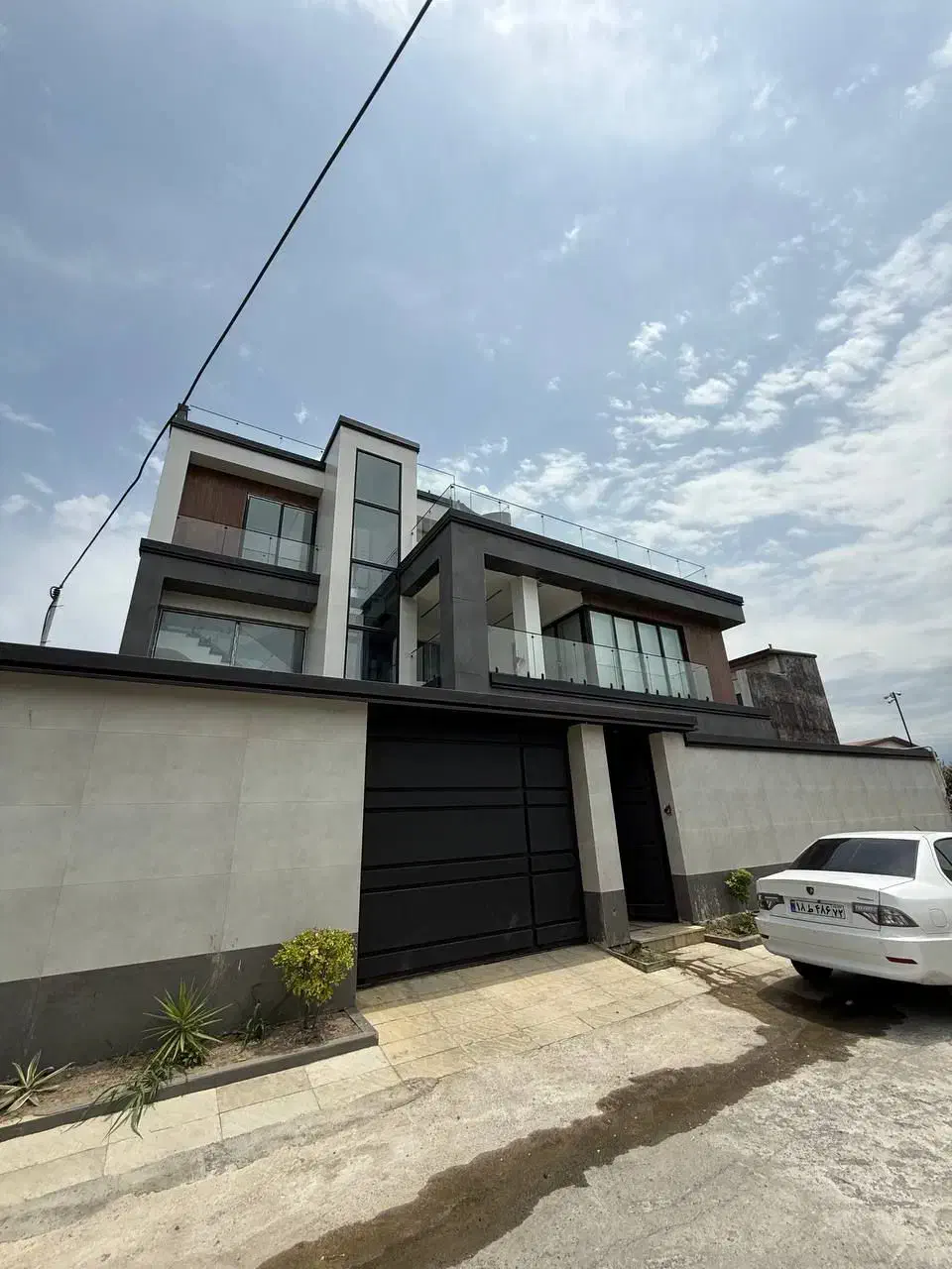 اجاره روزانه ویلا استخردار نوساز لوکس مدرن|اجارهٔ کوتاهمدت ویلا و باغ|رویان, |دیوار