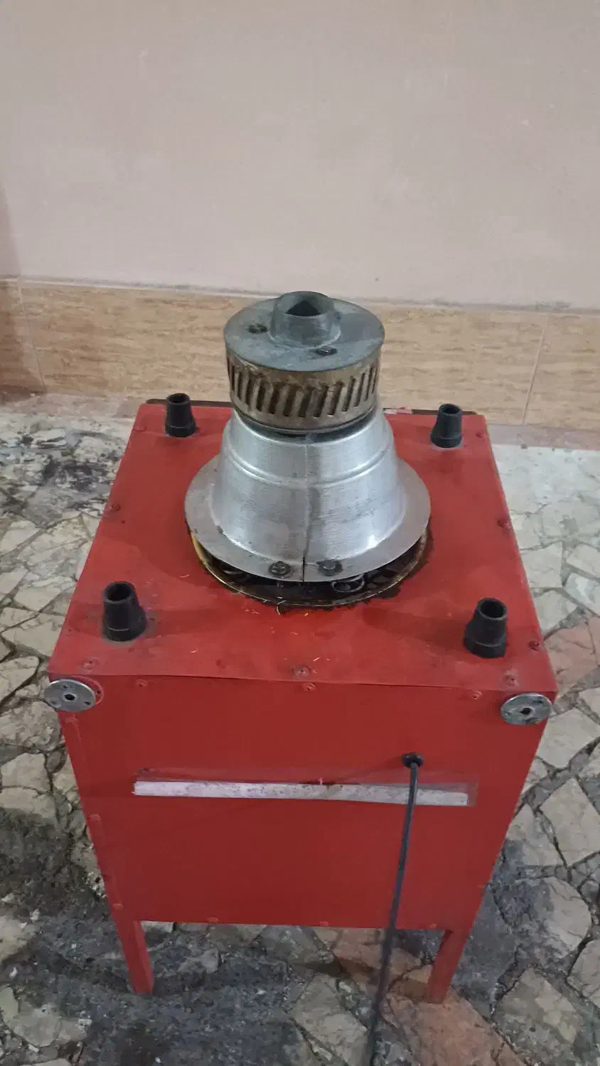 دستگاه پشمک دارای درجه حرارت و درجه فشار|فروشگاه و مغازه|رشت, علی آباد|دیوار