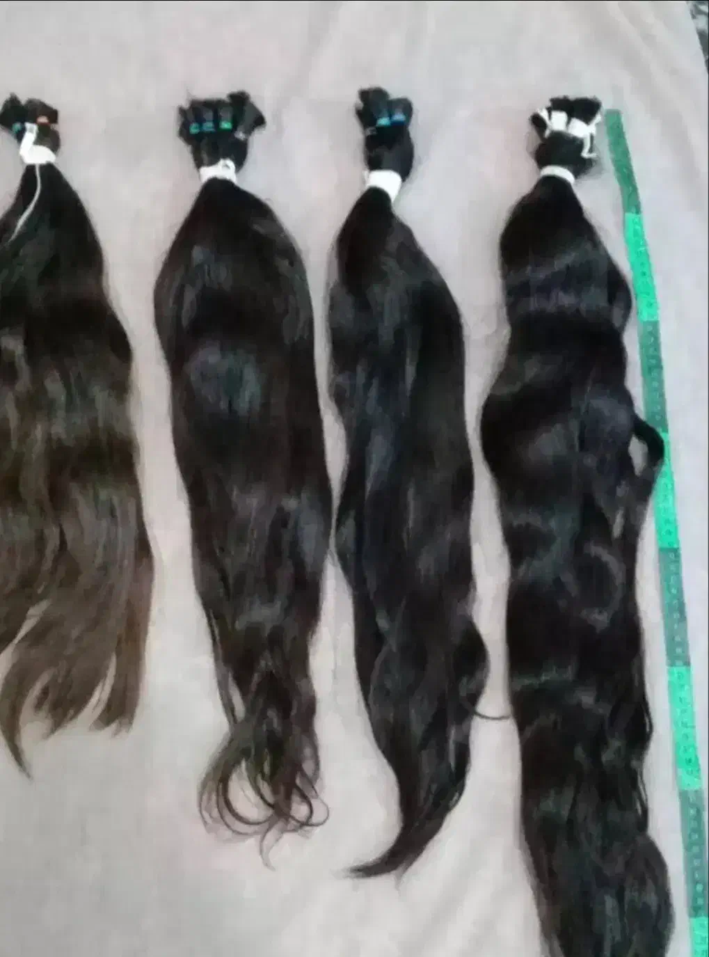 خریدارموی سر طبیعی بانوان|خدمات آرایشگری و زیبایی|دهق, |دیوار