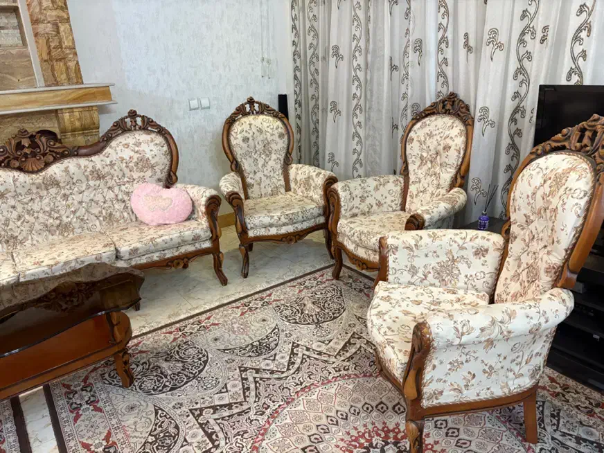 مبل استیل در حد نو|مبلمان خانگی و میز عسلی|قم, سالاریه|دیوار