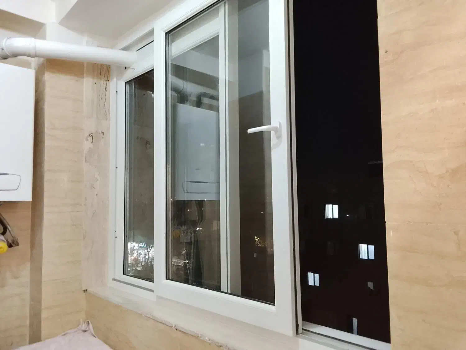 درب و پنجره دوجداره و شیشه و توری پلیسه|خدمات پیشه و مهارت|زنجان, |دیوار