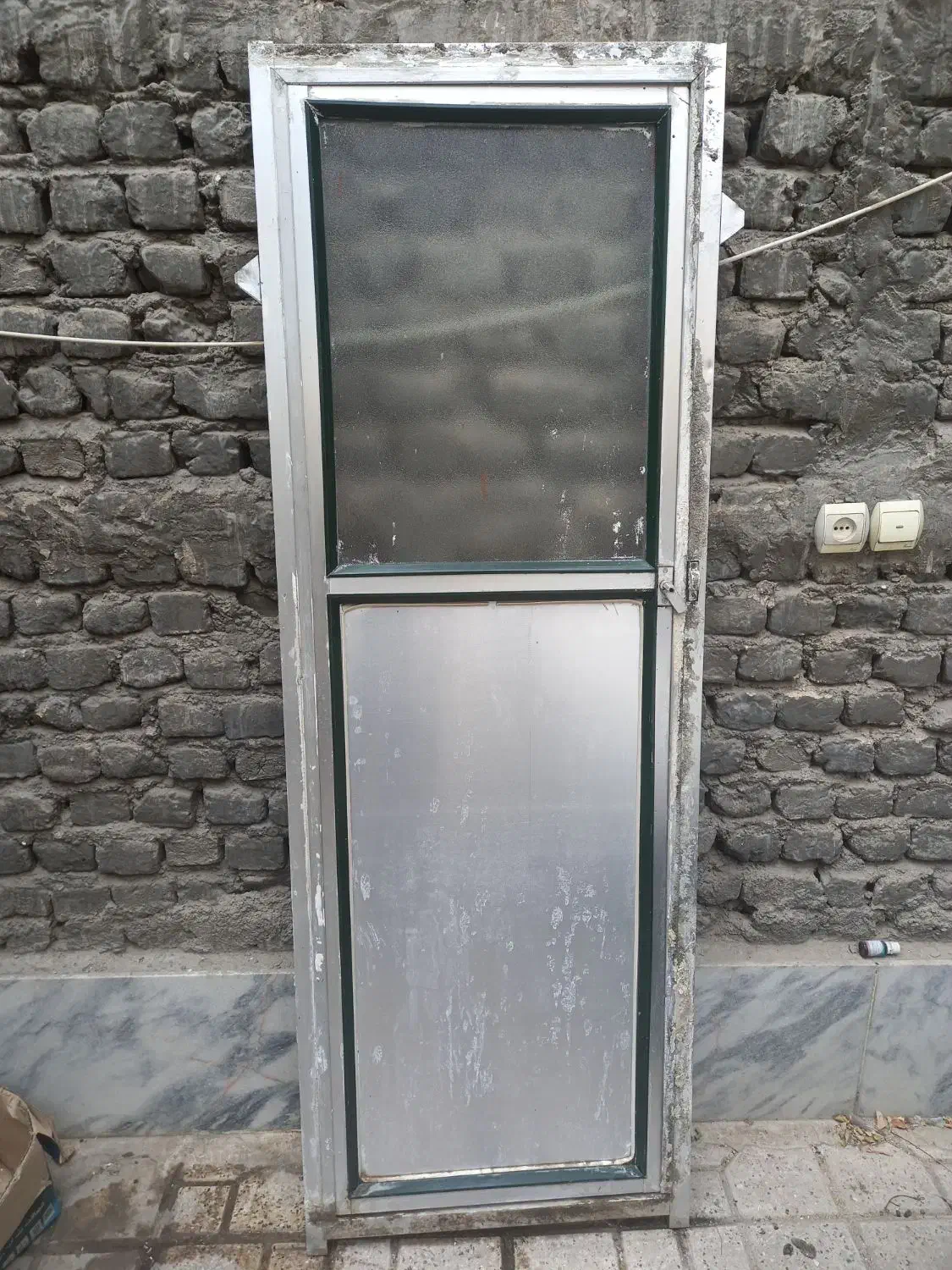 درب آلومینیومی سنگین و ضخیم دستگیره و شیر الات|مصالح و تجهیزات ساختمان|مشهد, ایثارگران|دیوار