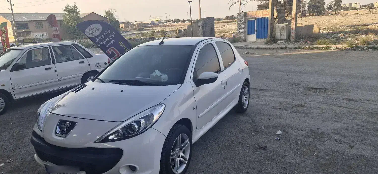 پژو ۲۰۷|خودرو سواری و وانت|تهران, شهید رجایی|دیوار