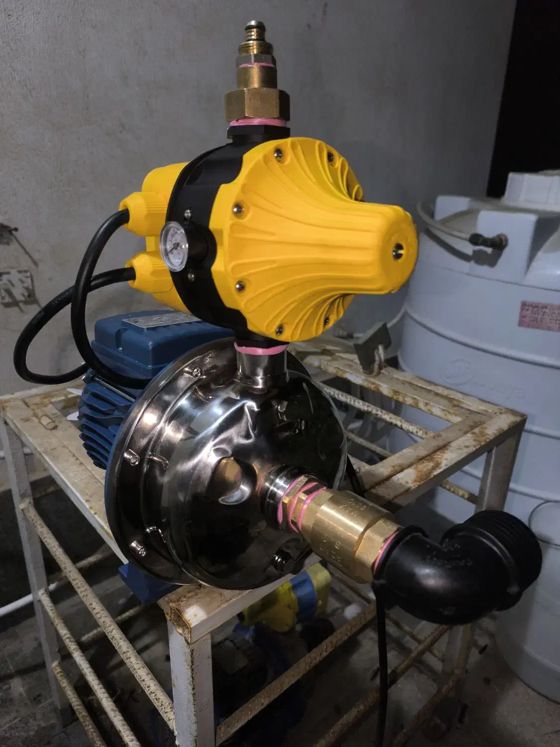 تعمیرات و نصب پمپ آب|خدمات پیشه و مهارت|کیش, |دیوار