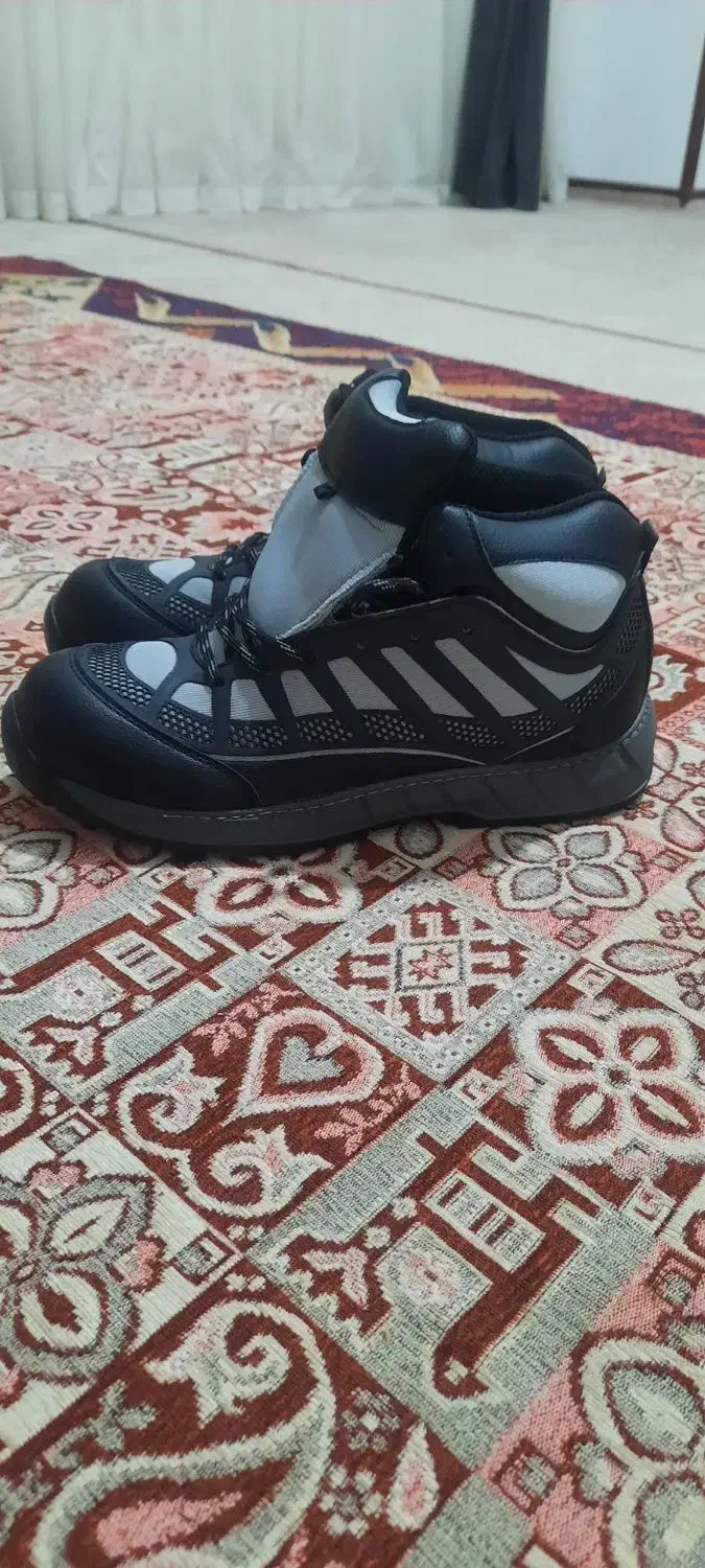 کفش ایمنی مهندسی|کیف، کفش، کمربند|ایلام, |دیوار