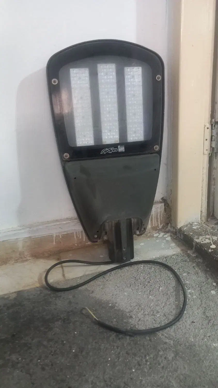 پروژکتور 200وات|لامپ و چراغ|سنندج, |دیوار