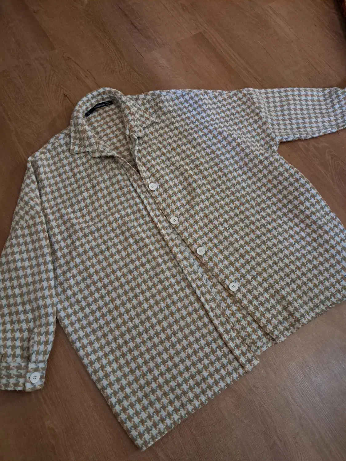 کت ترک|لباس|تبریز, |دیوار