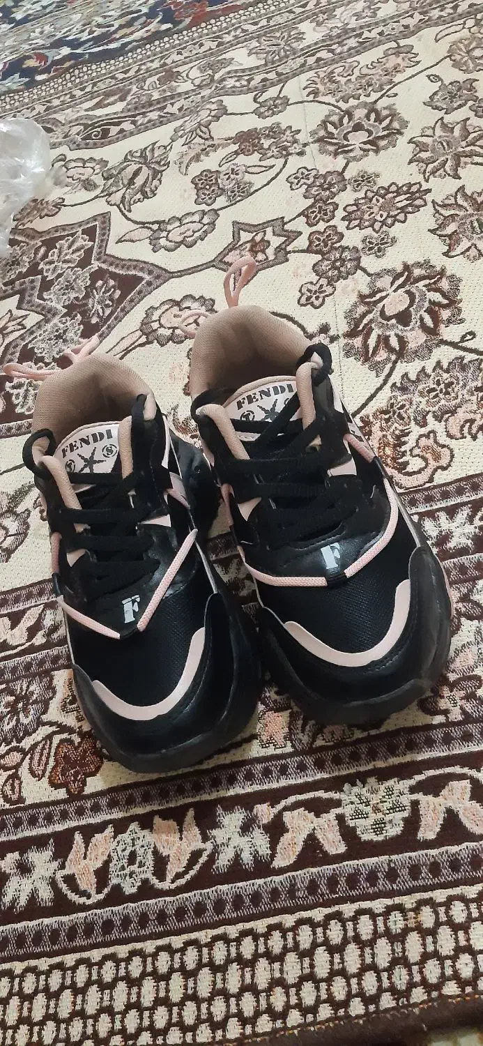 کفش|کیف، کفش، کمربند|قوچان, |دیوار