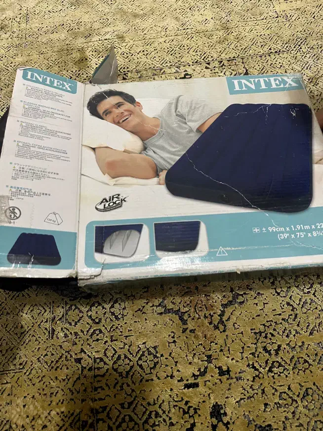 تشک بادی برند اینتکس کاملا نو|رختخواب، بالش، پتو|شاهینشهر, مخابرات (شهید بهشتی)|دیوار