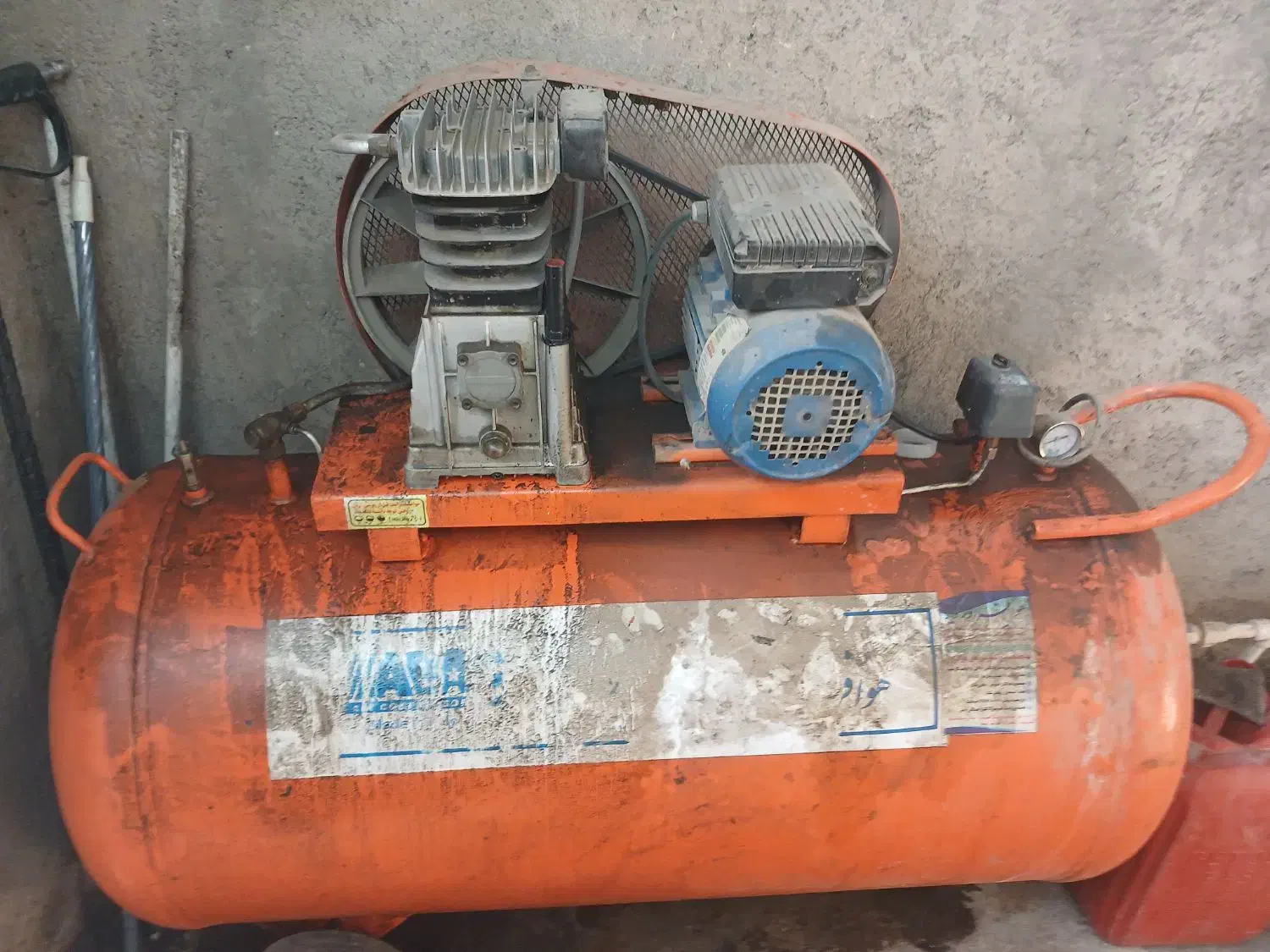 تعمیر پمپهای موتورخانه وکمپرسورهای باد|خدمات پیشه و مهارت|یزد, |دیوار