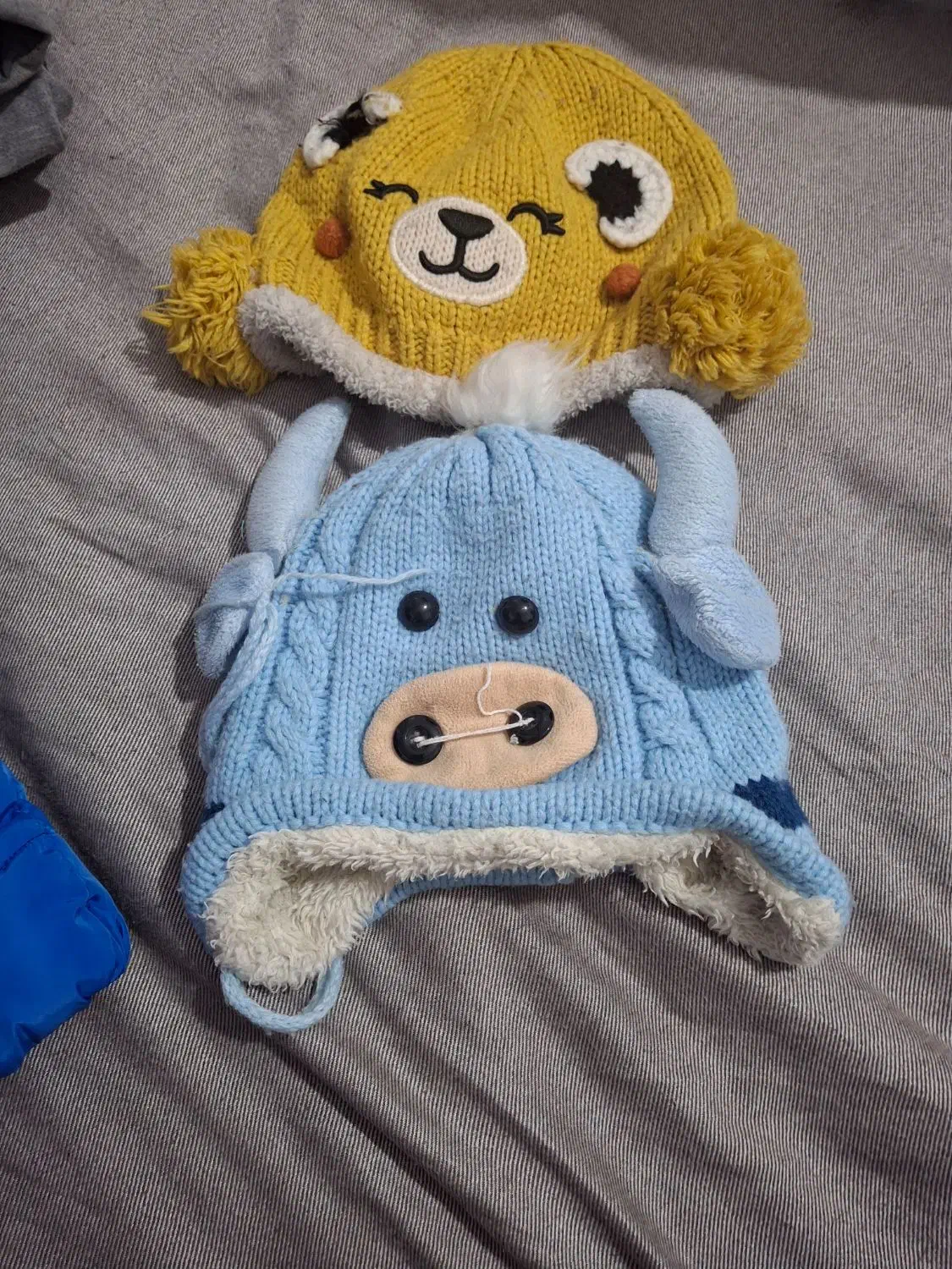 چند عدد لباس پسرانه و دخترانه سن ۳تا ۷ سال|کفش و لباس بچه|میانه, |دیوار