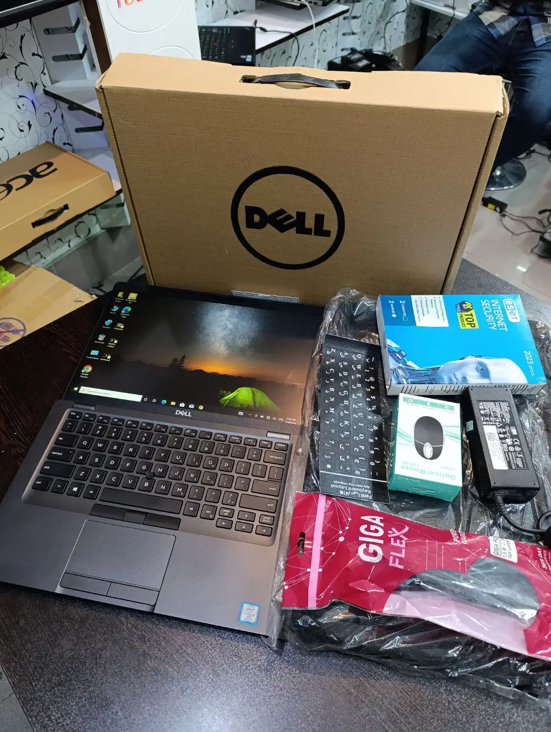 لپتاپ دل اصلی مالزی ssd256گرافیک2.رم16|رایانه همراه|شهرکرد, |دیوار