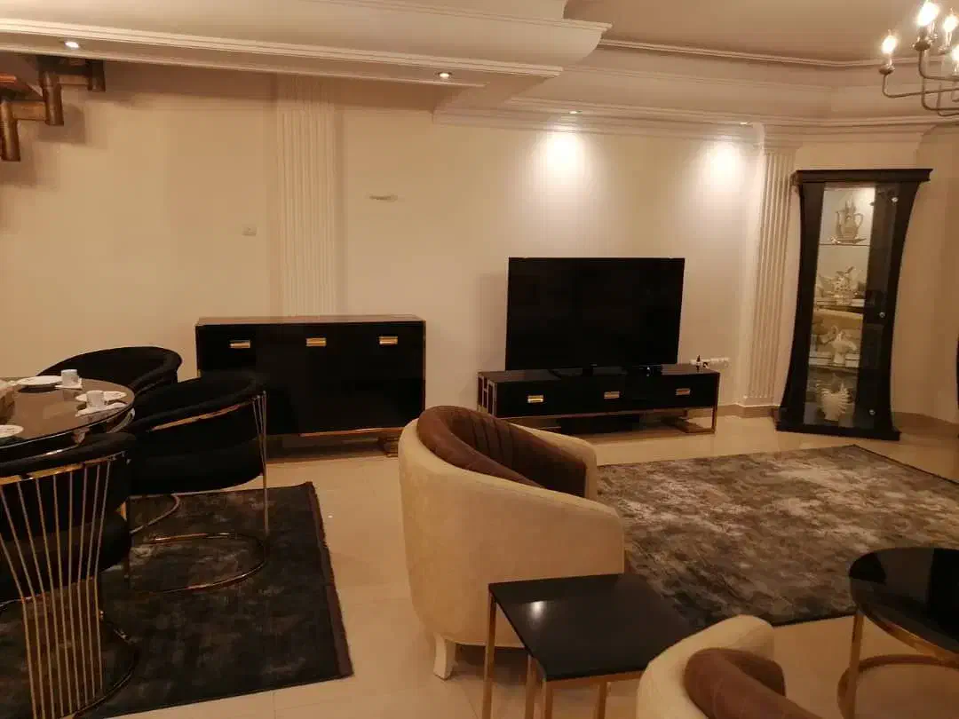 اجاره سوئیت آپارتمان منزل مبله|اجارهٔ کوتاهمدت آپارتمان و سوئیت|اصفهان, بوستان آینه خانه|دیوار