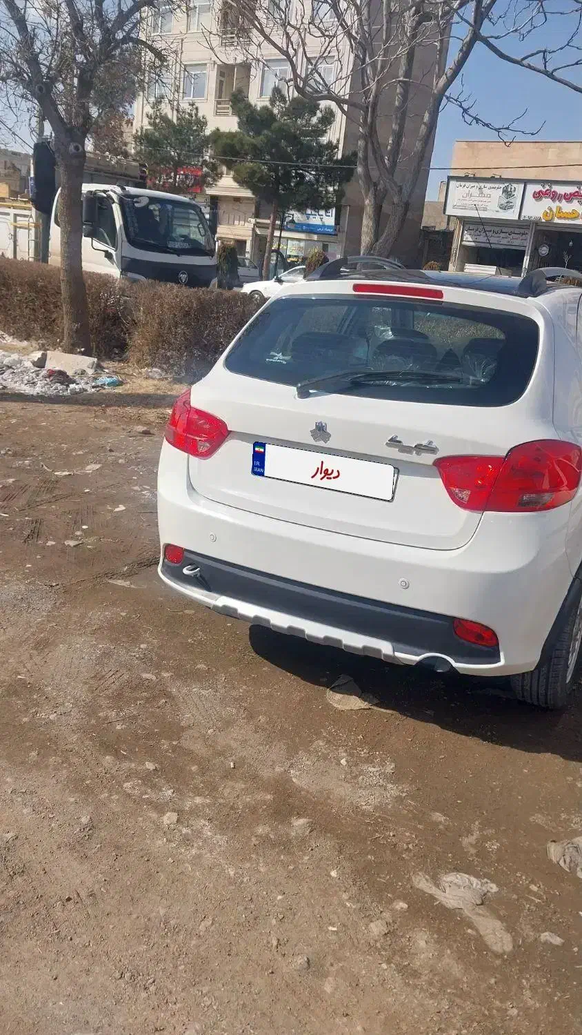 کوییکR مدل ۴۰۱|خودرو سواری و وانت|قزوین, |دیوار