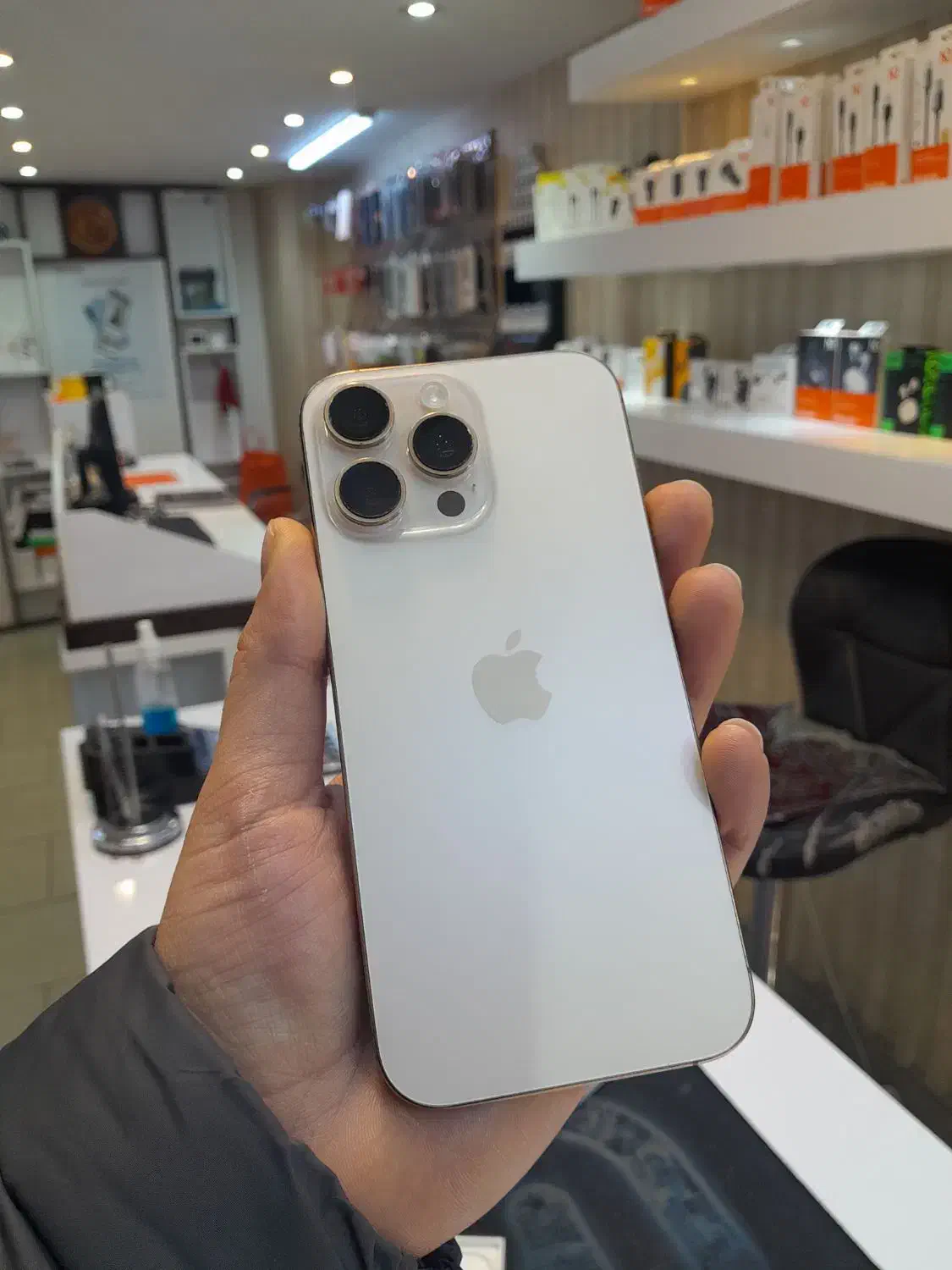 آیفون 16 پرومکس ۲۵۶گیگ|موبایل|تبریز, |دیوار