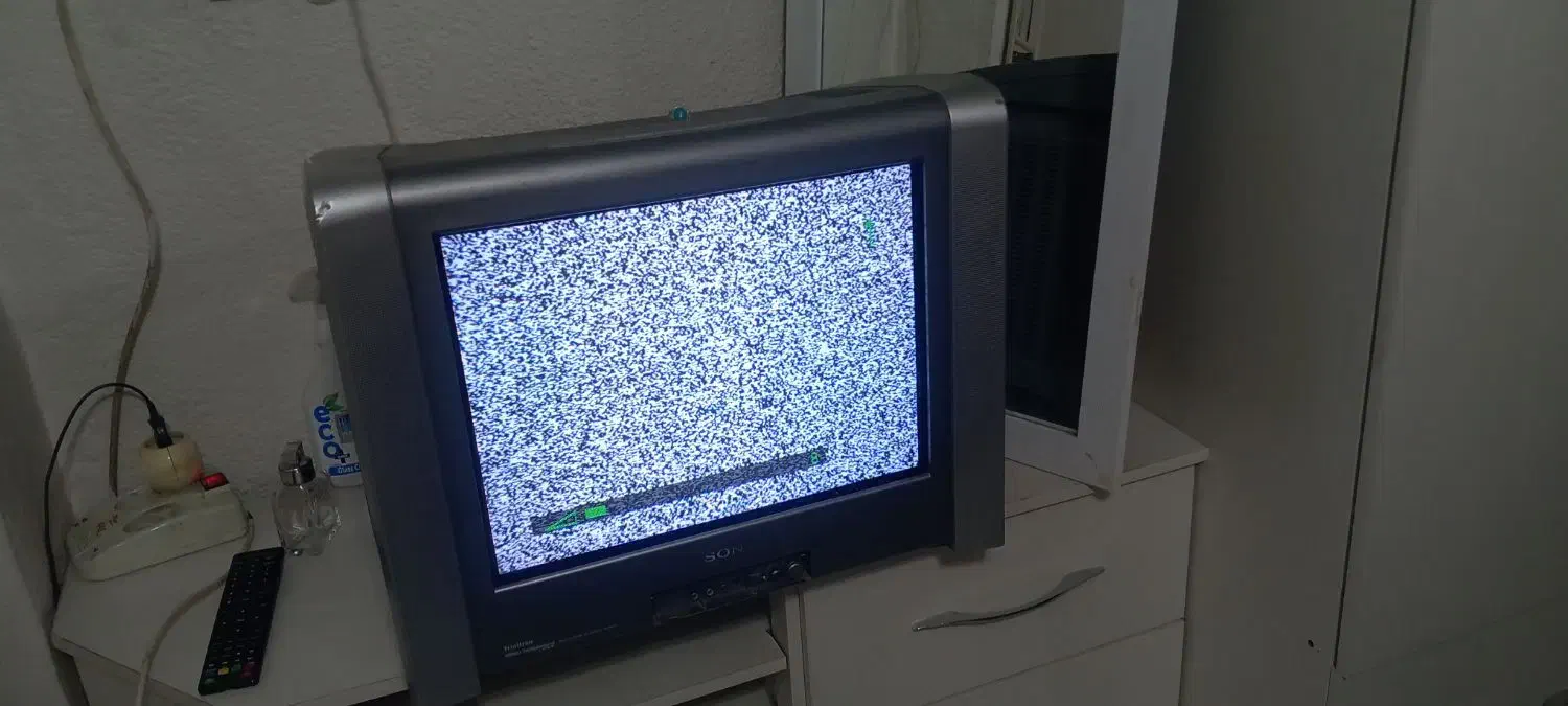 تلویزیون ۲۹کار کرده سونی سالم|تلویزیون و پروژکتور|تهران, جهاد|دیوار