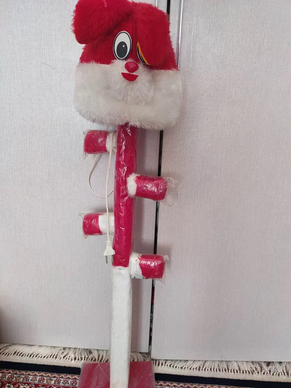 آویز لباس و چراغ خواب کودک|اسباب و اثاث بچه|قروه, |دیوار