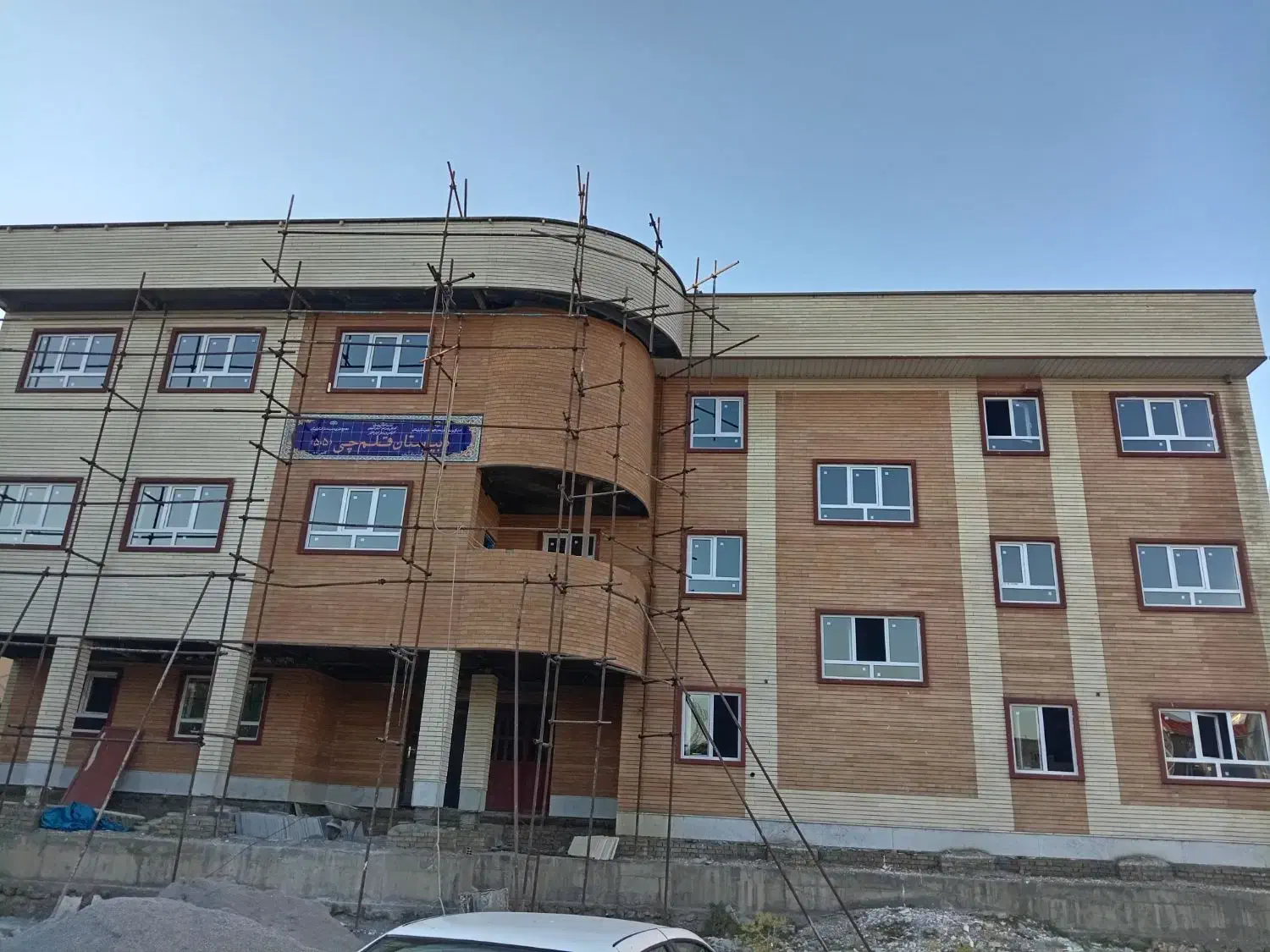 تولید کننده انواع پنجره دوجداره|خدمات پیشه و مهارت|کرج, اکبرآباد|دیوار