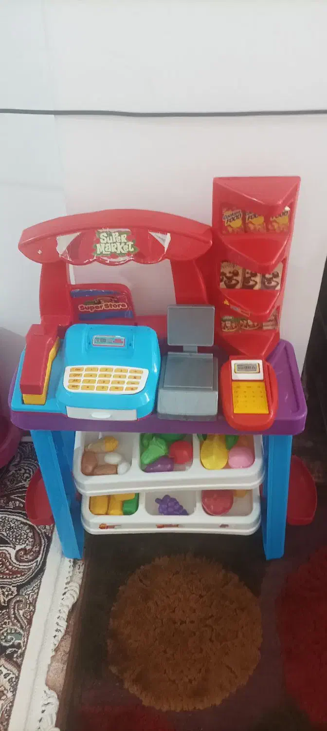 اسباب بازی|اسباب‌بازی بچه|شیروان (خراسان), |دیوار