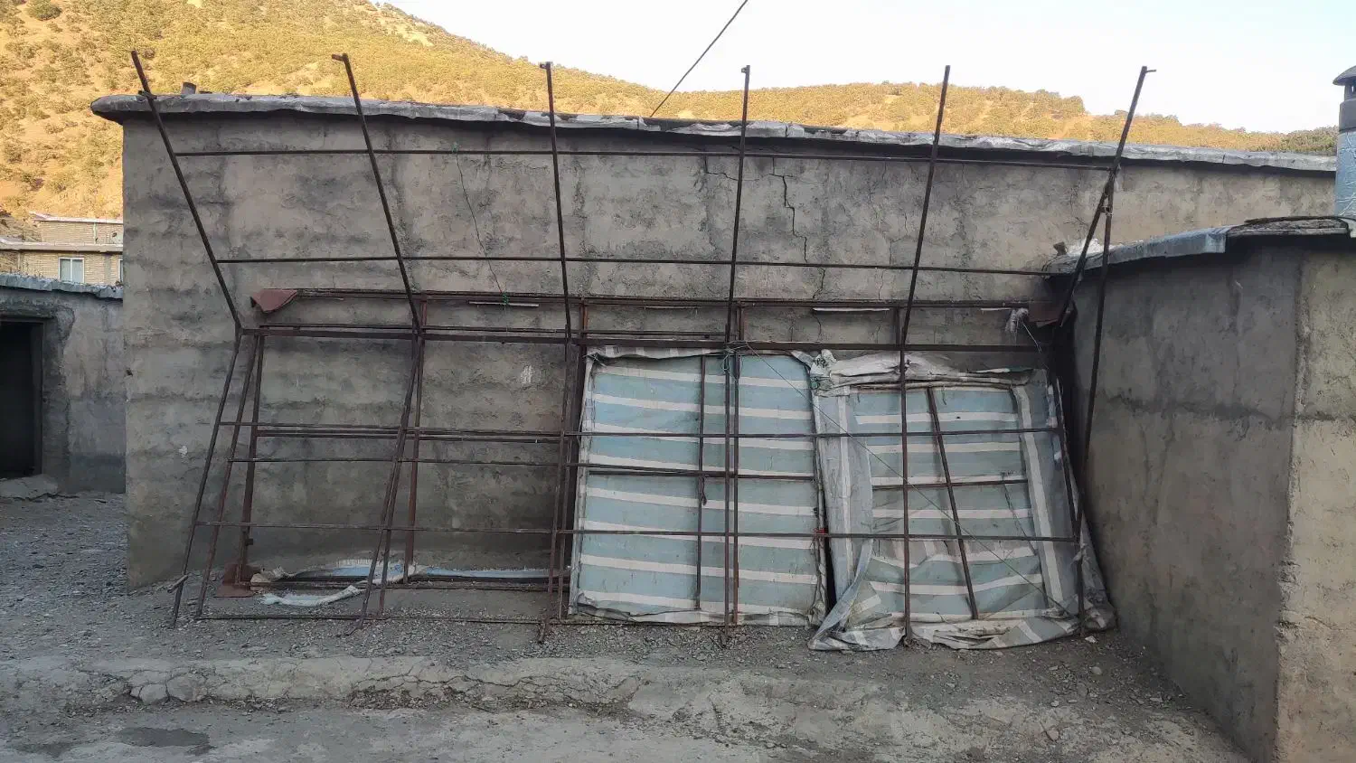 پارکینگ سیار|مصالح و تجهیزات ساختمان|وزینه, |دیوار