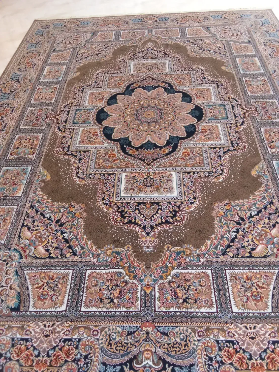 دو عدد فرش ۱۲ متری ویک عدد ۹ متری|فرش|محمدشهر, جعفرآباد|دیوار