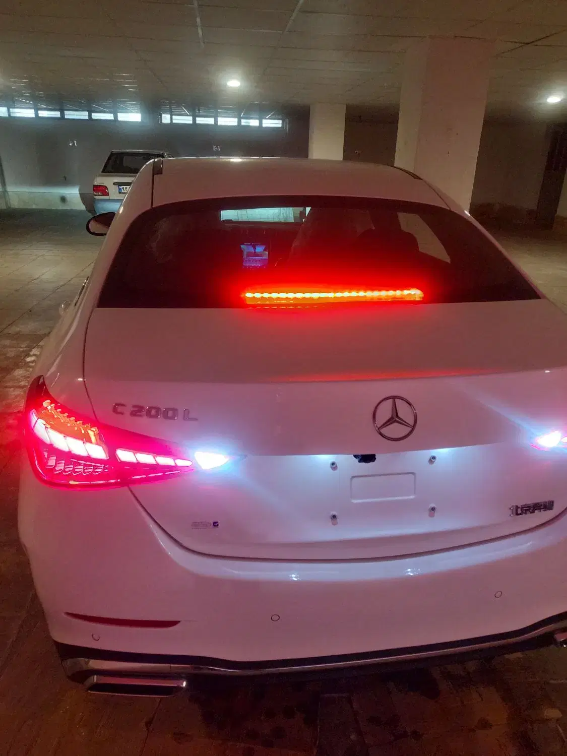 بنز c200 L  2025|خودرو سواری و وانت|شیراز, آزادگان|دیوار
